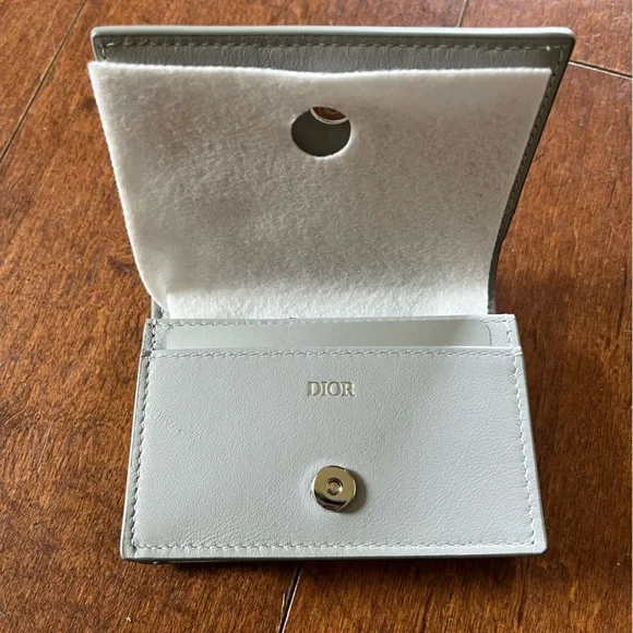 Dior Essentials Wallet - Gray CD Diamond Canvas